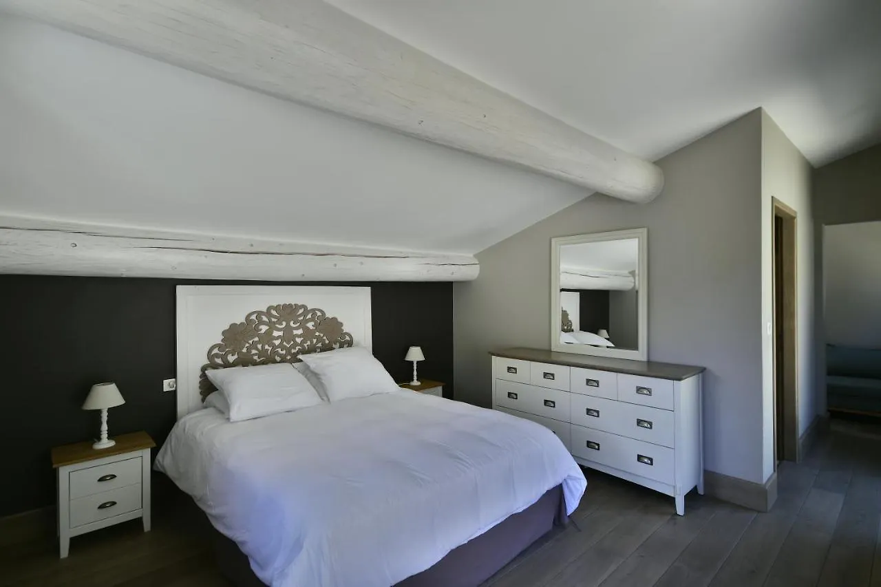Homestay La Maison Des Collines Allemagne-en-Provence