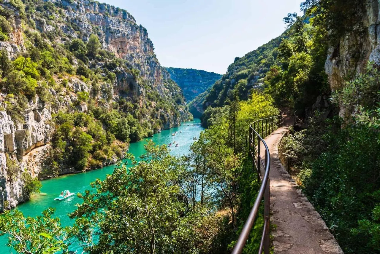 La Maison Des Collines Allemagne-en-Provence Homestay